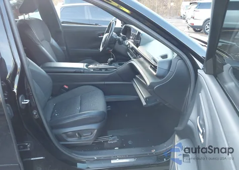 2023 Toyota Crown Xle из США, поврежденный, VIN JTDAAAAF8P3001030